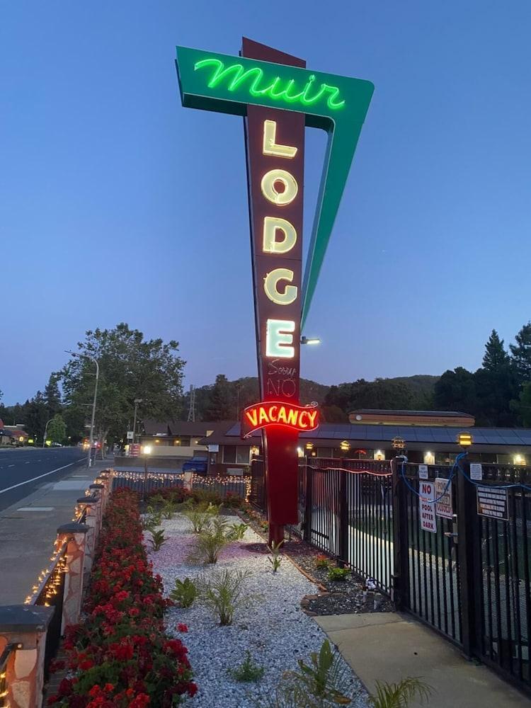 Muir Lodge Motel Martinez Esterno foto
