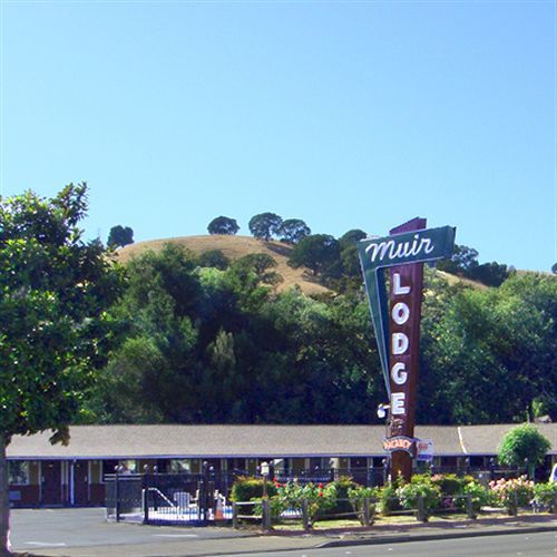 Muir Lodge Motel Martinez Esterno foto